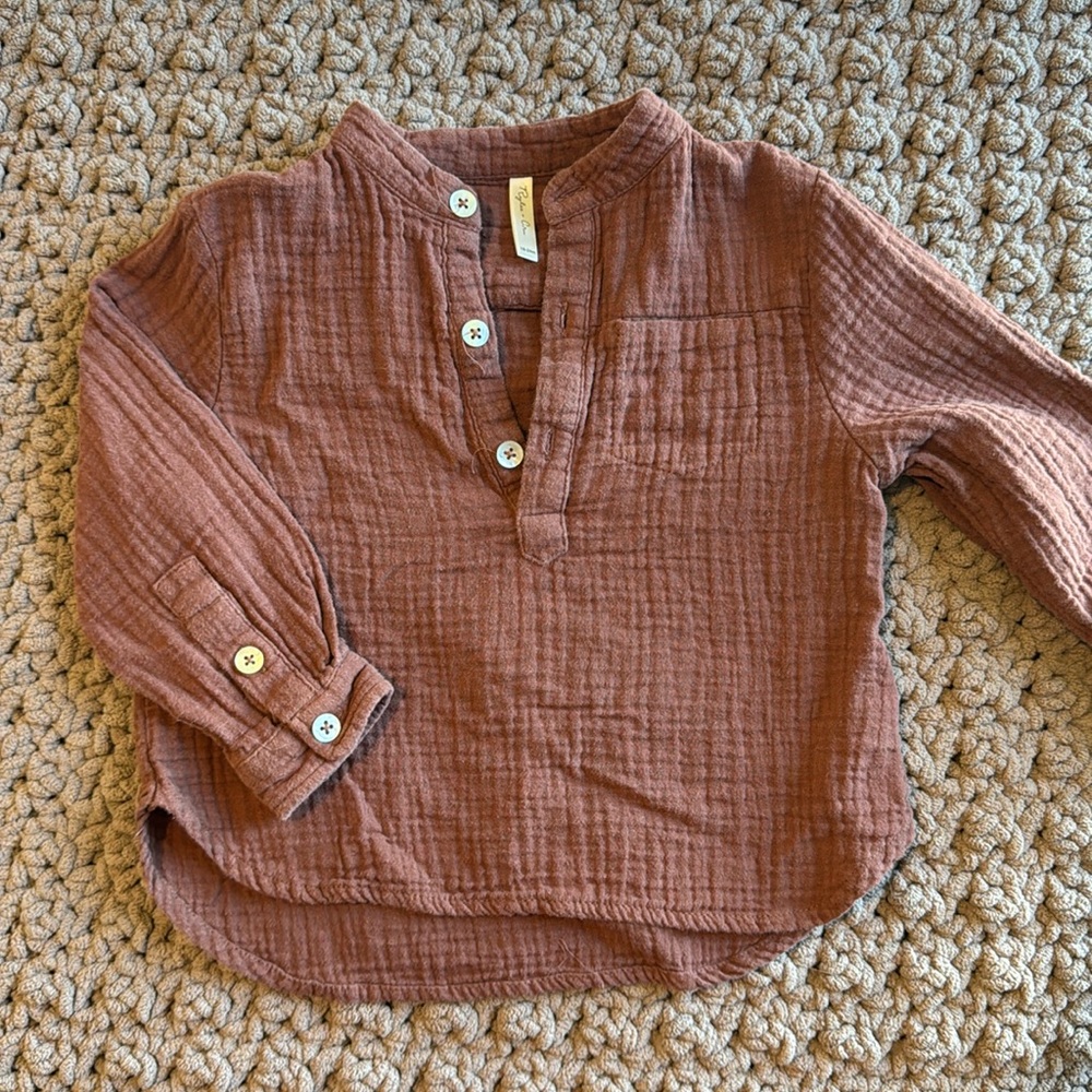 Rylee and Cru button down shirt